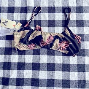 Billabong wear 2-way bikini top Large